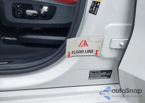 2022 BMW X5 M из США, поврежденный, VIN 5YMJU0C01N9N02563